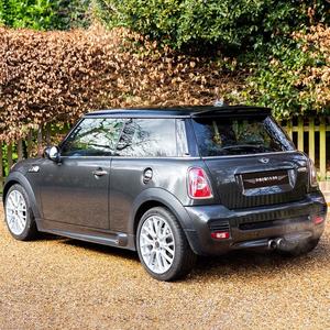 Para <span class=keywords><strong>MINI</strong></span> COOPER S R55 <span class=keywords><strong>R56</strong></span> R57 R58 R59 Kits de carrocería Parachoques delantero Parachoques trasero Faldones laterales Rejilla - Product Image 5