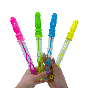 Fabbrica all'ingrosso a prezzi accessibili 24 pezzi 4 colori rosa bolla bacchetta giocattolo <span class=keywords><strong>3</strong></span> fori Design per più bolle per bambini - Product Image 3