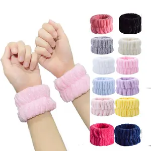 Soft Coral fleece Face Wash Wristbands Wrist Towels Bands for Washing Face Microfiber Spa Wristband Bracelet