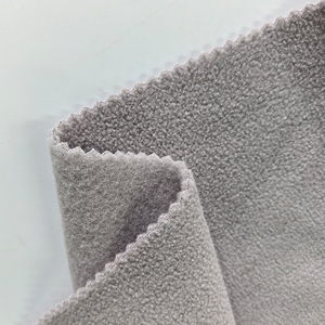 Tissu <span class=keywords><strong>polaire</strong></span> <span class=keywords><strong>Polartec</strong></span> uni teint en usine en Chine, 230 GSM, 100 % polyester, chaud, anti-boulochage, pour veste, manteau, chapeau, couverture - Product Image 6