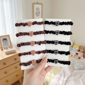 Bandeaux pour cheveux pour enfants tendance rétro élégants et scintillants, fleurs en acrylique, velours satiné, perles douces, vente en gros pour décorations de cheveux - Product Image 3