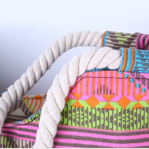 Vente en gros Sac de plage écologique à rayures Sacs de voyage en toile avec fermeture éclair Sacs fourre-tout pour femmes Sac à bandoulière en coton avec poignée en corde Sacs à main - Product Image 3