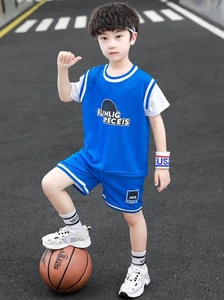 Nouvelle <span class=keywords><strong>tenue</strong></span> pour garçons-Maillot de basket-ball élégant pour bébés. Vêtements d'été légers à manches courtes pour enfants. - Product Image 5