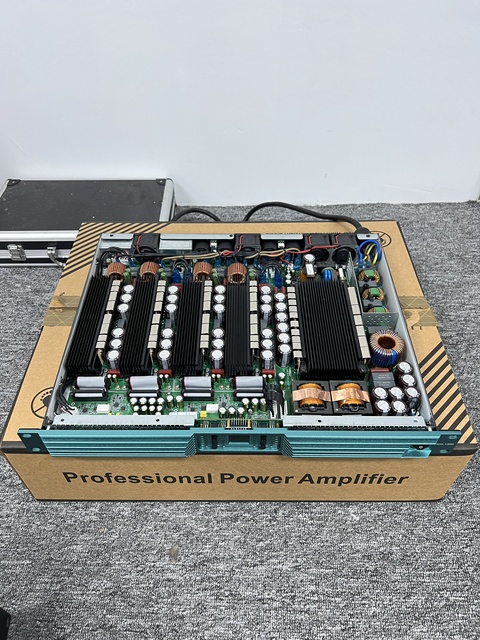 Class d Amplifier 4-Channel 4x1600W Professional Power Amplifier Subwoofer Stereo Amplifier Sound Equipment/amplifiers/speakers