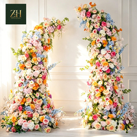 Arco de Flores Estilo Monet con Peonías y Margaritas para Decoración de Bodas y Fiestas al Aire Libre