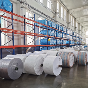 ผ้าโพลีโพรพิลี<span class=keywords><strong>น</strong></span> PP ทอเคลือบแบบม้ว<span class=keywords><strong>น</strong></span> สีขาวขอบเขียว ปิดผ<span class=keywords><strong>น</strong></span>ึกสามด้า<span class=keywords><strong>น</strong></span> ปิดผ<span class=keywords><strong>น</strong></span>ึกด้วย<span class=keywords><strong>ค</strong></span>วามร้อน รีไซเคิลได้ สำหรับบรรจุภัณฑ์<span class=keywords><strong>สลัด</strong></span>ทางการเกษตร - Product Image 1