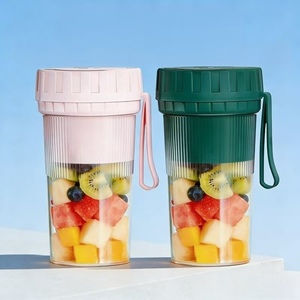 Licuadora Portátil Mini, 400 ml, Plástico, Motor DC, Carga USB, Preparadora de Smoothies, Uso Doméstico, Color Rosa - Product Image 5