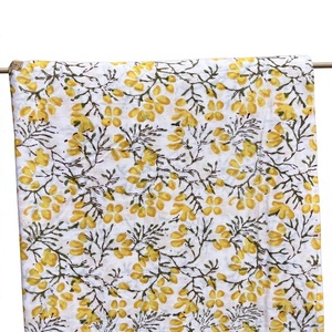 100% Natural Pure Cotton Nonwoven Medium Weight Floral Screen Print Eco-Friendly Quick-Dry Men's Girls' Shirts Awning Bag - Product Image 1