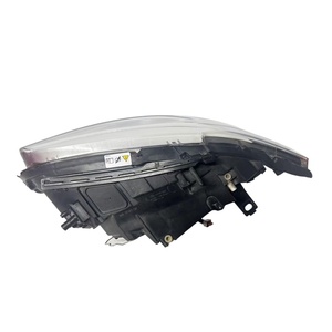 Adecuado para <span class=keywords><strong>BMW</strong></span> 1 Series E87 E88 faro delantero de coche Original usado faro de xenón luces HID de repuesto - Product Image 3