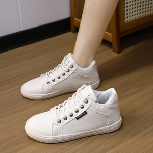 2024 nouveau blanc sport décontracté haut chaussures pour femmes à semelle épaisse en cuir véritable Fitness marche polyvalent papa chaussures - Product Image 3