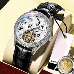 Reloj CEHNXI 6029, Superventas, de Cuero para Hombre, Edición Limitada, Totalmente Automático, Esqueleto, Luminoso, Resistente al Agua, con Volante Visible y Ocho Caballos - Product Image 3