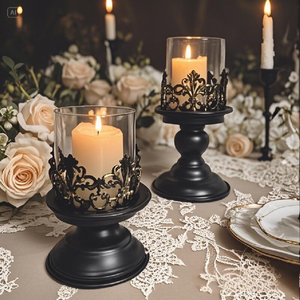 Chandelier en métal européen de luxe, porte-bougie artisanal en métal, décoration de mariage personnalisée, ornement de table, décoration d'intérieur haut de gamme - Product Image 1