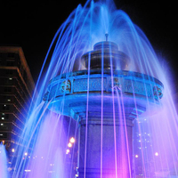 Meilleure vente 2024 : Fontaine musicale à écran d'eau extérieur personnalisée, spectacle de danse sur le sol, acier inoxydable 304, design moderne pour hôtels
