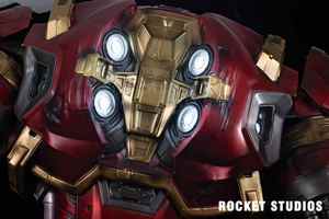 Statue en résine <span class=keywords><strong>Iron</strong></span> <span class=keywords><strong>Man</strong></span> MK44 grandeur nature sculptée artistiquement, anti-Hulk, pour décoration de centre commercial - Vente en gros - Product Image 4