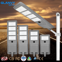 Lampadaire solaire LED IP65 100W 200W 300W 400W 500W de qualité commerciale pour extérieur
