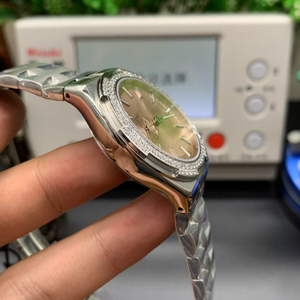 Montre mécanique pour homme de haute qualité, artisanat de précision, fonctions complexes avancées, Vacheron - Product Image 2