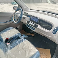 Nouvelle Voiture Électrique Personnalisée Haute Vitesse 110 km/h Homologuée à l'Étranger 30 kW Pneus R15 Économique Sportive Véhicule à Énergie Nouvelle pour Adultes