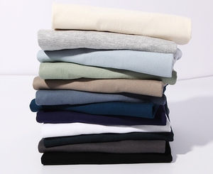 T-shirt da Uomo con Logo Personalizzato, Cotone di Alta Qualità 230gsm, Peso Pesante, Oversize Semplice, Stile Sportivo Estivo, Vestibilità Boxy - Product Image 4