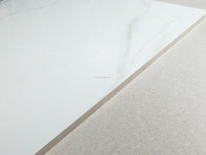 Azulejos de Porcelana Blanca Brillante de Alta Calidad para Exportación, 1.20x0.60, 9mm de Grosor, Antideslizantes, para Paredes de Baños y Suelos de Inodoros - Product Image 4