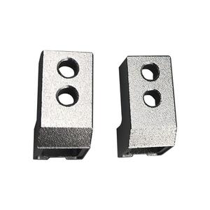 Pièces de tour, de fraisage et de rectification personnalisées en acier inoxydable usinées CNC avec pince automatique - Product Image 4