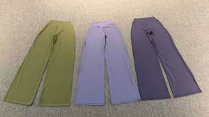 Pantalones de Yoga de Cintura Alta Personalizados de Secado Rápido con Efecto Levanta Glúteos para Mujer, Leggings Acampanados de Nylon y Spandex para Gimnasio al Aire Libre, Deportes y Fitness - Product Image 5