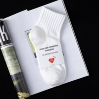 Chaussettes de sport esthétiques en coton côtelé, couleur unie, avec logo personnalisé, certifiées OEKO Tex100, pour streetwear minimaliste et athlétisme