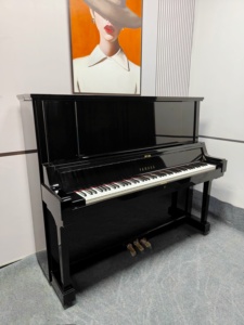 Piano Vertical Yamaha de 88 Teclas, Estilo Clásico, Teclas Contrapesadas, Tablero de Sonido de Madera Sólida, Montaje en Suelo YUA YU3 - Product Image 1