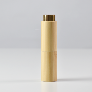 Flacon de parfum en <span class=keywords><strong>bambou</strong></span> 5ml 8ml 10ml, flacon pulvérisateur en <span class=keywords><strong>bambou</strong></span> <span class=keywords><strong>vide</strong></span> avec pulvérisateur doré rotatif télescopique, flacon pulvérisateur portable - Product Image 4