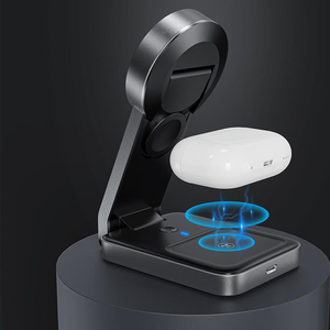 Cargador inalámbrico creativo portátil tres en uno de 15W para <span class=keywords><strong>iPhone</strong></span> 14 <span class=keywords><strong>Pro</strong></span> Max para <span class=keywords><strong>iPhone</strong></span> <span class=keywords><strong>12</strong></span> para <span class=keywords><strong>AirPods</strong></span> IWatch - Product Image 4