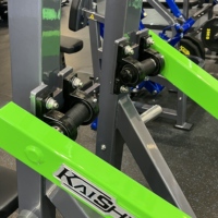 Máquina de remo isocinética Kaishi Iso-Lateral con carga de placas, equipo comercial de gimnasio para entrenamiento de espalda y brazos, ideal para culturismo.