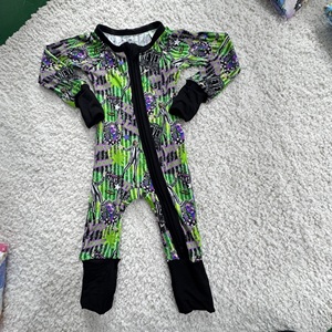 Spedizione Rapida RTS Scatola Misteriosa di Pigiami in Bambù per Neonati Tutina Pieghevole Colorata con Stampe per Bambini - Product Image 3