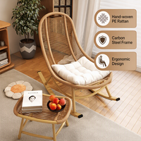 Fauteuil à bascule d'extérieur en rotin PE tressé à la main avec structure en acier carbone durable pour la sieste