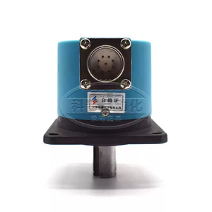 Codeur rotatif à grille incrémentale Changchun Yuheng A-ZXF-102.4BM0.25-C05L-6m, montage à bride, connecteur à angle droit - Product Image 2