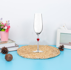Wholesale Customized Hand Blown Love Heart <strong>Champagne</strong> Goblet <strong>Luxury</strong> <strong>Flute</strong> <strong>Champagne</strong> Coupe <strong>Flute</strong> for Wedding Party - Product Image 4