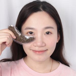 Masque pour les <span class=keywords><strong>yeux</strong></span> en gel <span class=keywords><strong>de</strong></span> refroidissement réutilisable anti-poches et anti-cernes, perles <span class=keywords><strong>de</strong></span> gel <span class=keywords><strong>de</strong></span> refroidissement, silicone, logo imprimé, 7 cm - Product Image 2