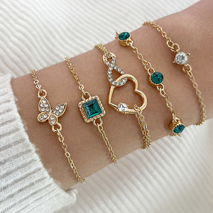 Nouvel ensemble tendance de 5 bracelets géométriques carrés à chaîne, avec serpent en diamant vert et bracelet en or, pour femme, coffret cadeau de bijoux - Product Image 1