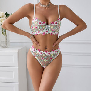 Ensemble soutien-gorge et culotte brodés fleurs sexy, lingerie transparente en dentelle ajourée, broderie machine - Product Image 2