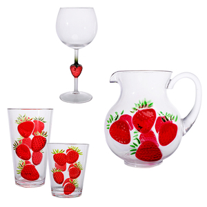Linda copa de <span class=keywords><strong>vino</strong></span> acrílica con relieve de fresa, vaso y jarra de fresa adorable, jarra divertida y elegante para bebidas de verano - Product Image 1