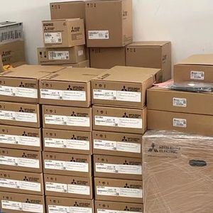 New Original q03udvcpu điện điều khiển mô-đun Cổ Phiếu trong kho q03udvcpu - Product Image 3