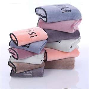 Serviette de sport tissée à séchage rapide en polyester et polyamide écologiques pour la plage et la salle de sport avec option de logo personnalisé - Product Image 2