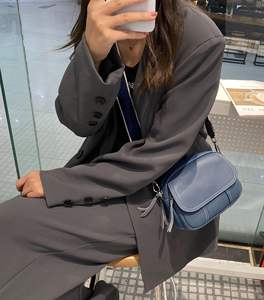 Bolso Bandolera de Cuero Genuino para Hombre, Estilo Retro Simple, Gran Capacidad, para Laptop de 8 Pulgadas, Venta al Por Mayor - Product Image 5