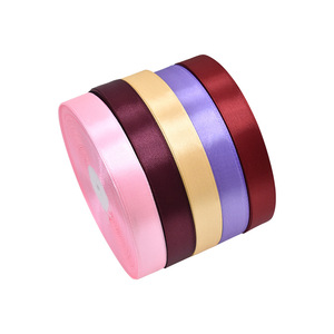 Rollos <span class=keywords><strong>de</strong></span> Cinta <span class=keywords><strong>de</strong></span> Satén Hanfan Grandes <span class=keywords><strong>de</strong></span> 2CM, <span class=keywords><strong>de</strong></span> una Sola Cara, Hechos a Mano, con Logotipo Personalizado, para Decoración <span class=keywords><strong>de</strong></span> Pasteles y Flores, Cintas para Atar al por Mayor - Product Image 1