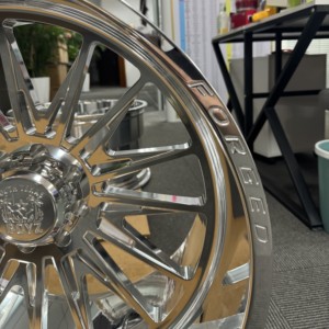 KYKY Geschmiedete 24x14 26x14 28x14 30x14 30x16 H Typ Geschmiedete LKW-Felge 6x5.5 6x139.7 5x5.5 8x6.5 für Chevrolet Silverado 2500 3500 - Product Image 3