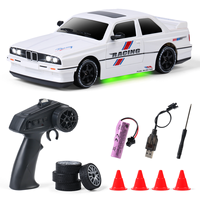 Dwi Dowellin - Coche Deportivo RC en Miniatura con Tracción en las Cuatro Ruedas a Escala 1/24, Juguete de Control Remoto Eléctrico para Niños