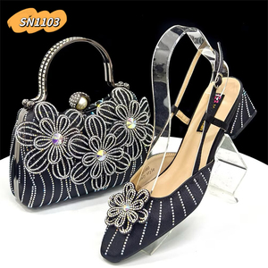 Inmyshop 2025 Set di Scarpe e Borse Nigeriane per Matrimonio Design Italiano Alta Qualità Belle Scarpe Abbinate a Borsa Coordinata - Product Image 2