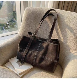 Sac fourre-tout en cuir souple de qualité export pour le shopping, les affaires et le quotidien, disponible à un prix raisonnable - Product Image 1