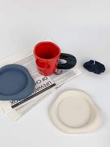 Nouveau dessous de verre en silicone Cloud, résistant aux hautes températures, plateau de rangement pour bijoux, dessous de verre simple et créatif pour café, tapis de protection pour bol - Product Image 5