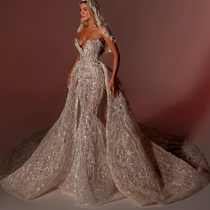 <span class=keywords><strong>Abiti</strong></span> da Sposa Stile Sirena per Donne, Scollatura a Cuore, Senza Maniche, Strascico, Gonna con Cristalli e Paillettes, Personalizzabile - Product Image 1