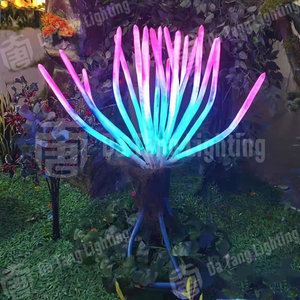 Lumière LED d'extérieur à motif végétal en PVC Fantasy Glow pour décoration de jardin et installation artistique paysagère - Product Image 6