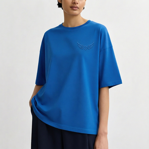 Camiseta Azul Oversize de Manga Corta con Logotipo de Ala en Relieve en la Parte Delantera, Estilo Casual de Punto con Cuello Redondo para Hombre - Product Image 1